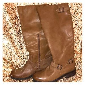 Riding boot